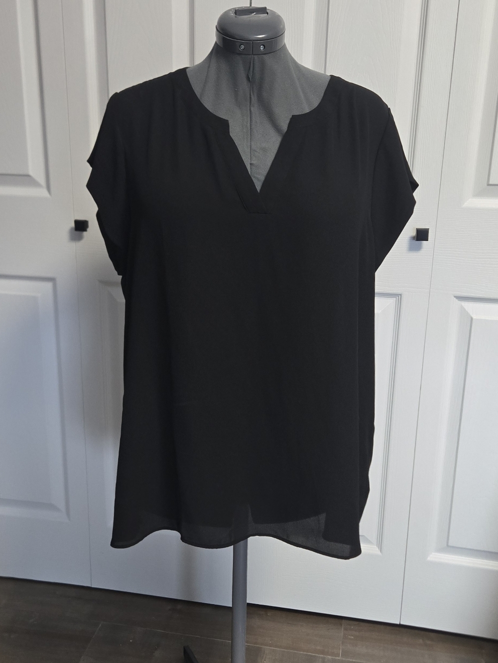 Reitmans Sheer Blouse